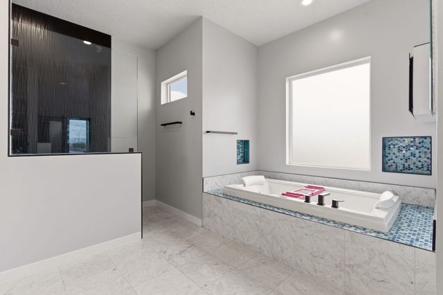 2541 Chessman Drive NE, Rio Rancho, NM 87124