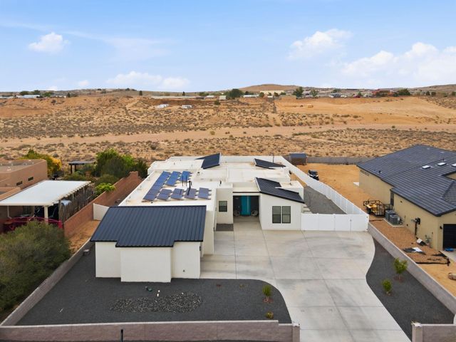 2541 Chessman Drive NE, Rio Rancho, NM 87124