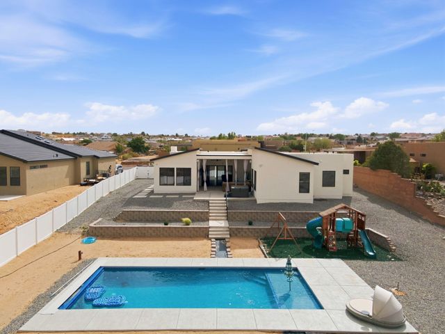 2541 Chessman Drive NE, Rio Rancho, NM 87124