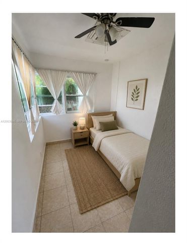 705-713 NE 3rd St 1-9, Hallandale Beach, FL 33009