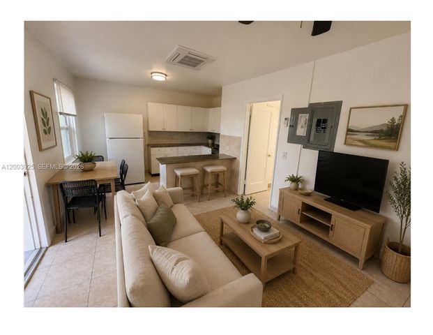 705-713 NE 3rd St 1-9, Hallandale Beach, FL 33009