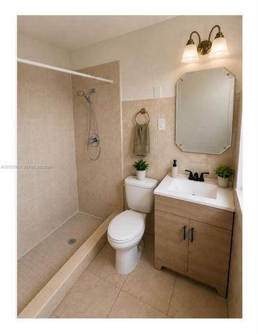 705-713 NE 3rd St 1-9, Hallandale Beach, FL 33009