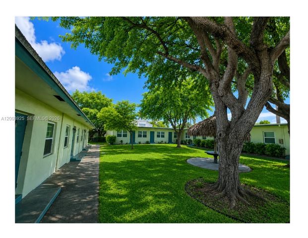 705-713 NE 3rd St 1-9, Hallandale Beach, FL 33009