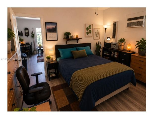 705-713 NE 3rd St 1-9, Hallandale Beach, FL 33009