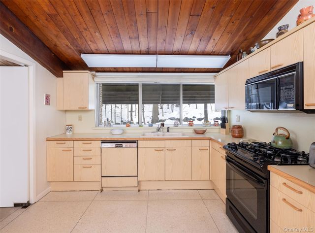 234 Judson Avenue, Dobbs Ferry, NY 10522