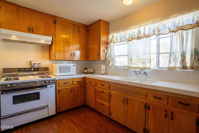 3208 Orange Drive, Camarillo, CA 93010