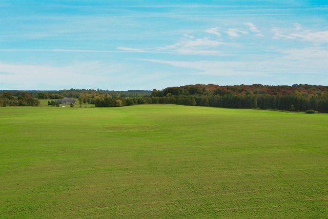 N9615 BADISH ROAD, Daggett, MI 49821