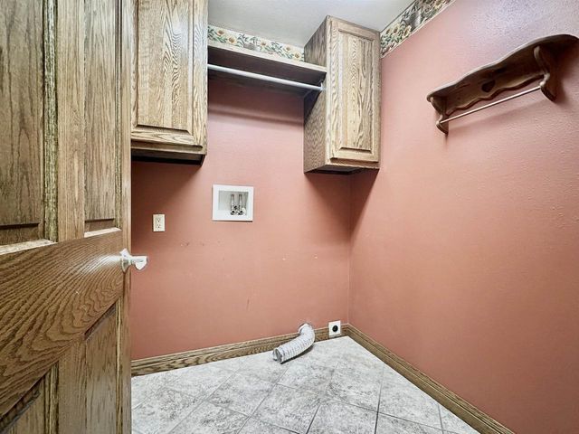 N9615 BADISH ROAD, Daggett, MI 49821