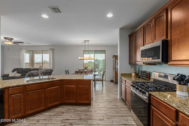 11105 E Vail Vista Court, Tucson, AZ 85747