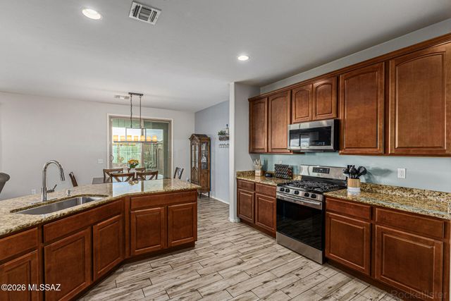 11105 E Vail Vista Court, Tucson, AZ 85747