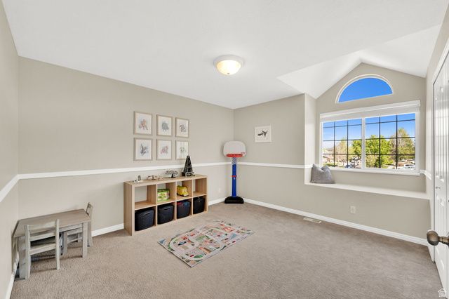 252 E CRANBERRY HILL DR, Draper, UT 84020