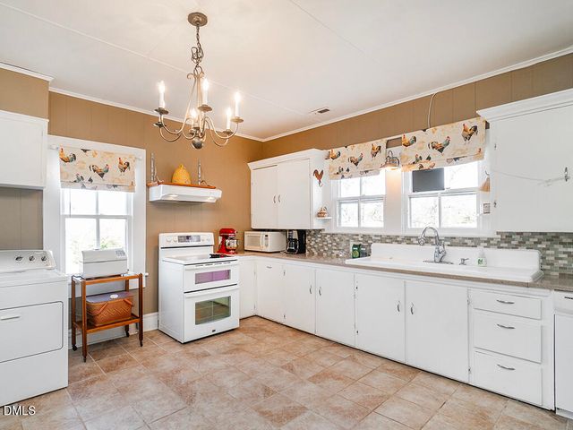 5448 Mt Vernon Church Road, Burlington, NC 27217