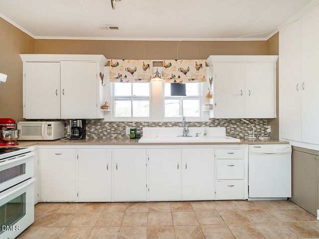 5448 Mt Vernon Church Road, Burlington, NC 27217