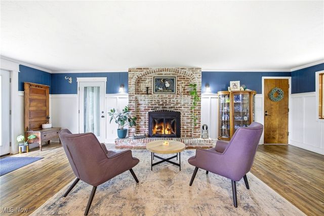 2690 Crompton Street NE, Canton, OH 44721