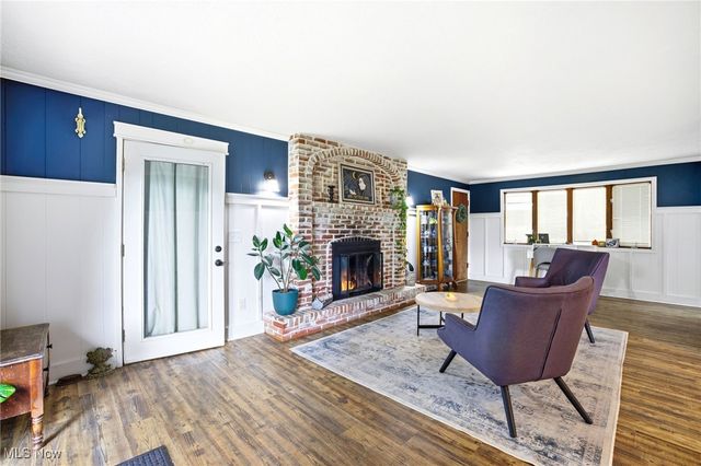 2690 Crompton Street NE, Canton, OH 44721