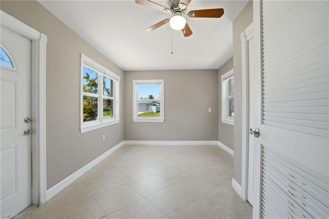 794 107th AVE N, Naples, FL 34108