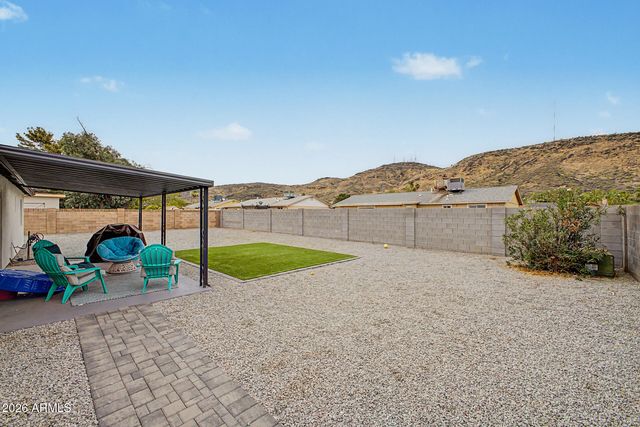 1523 W SURREY Avenue, Phoenix, AZ 85029