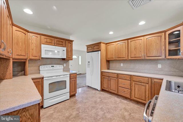 720 KIMMERLINGS RD, Lebanon, PA 17046