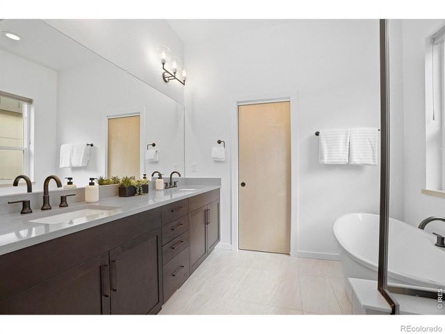 5600 Grandville Avenue, Longmont, CO 80503