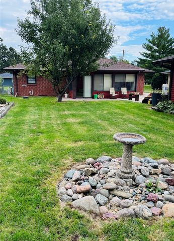 1528 E 34th Street, Des Moines, IA 50317