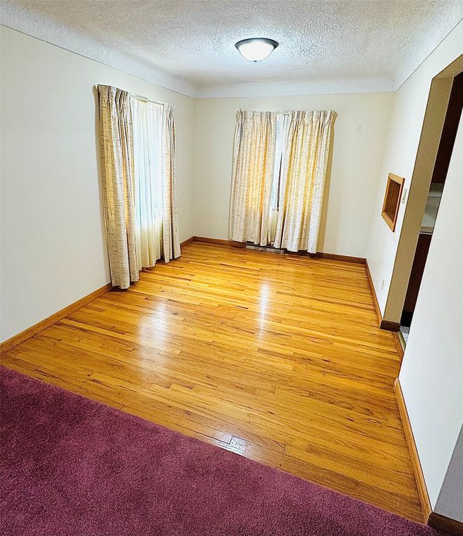 1528 E 34th Street, Des Moines, IA 50317