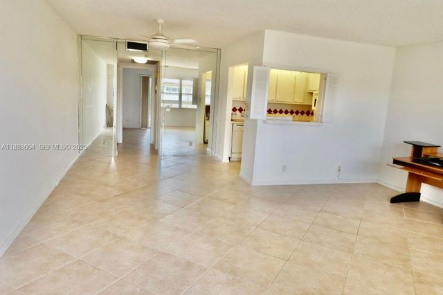 198 E Mansfield E 198, Boca Raton, FL 33434