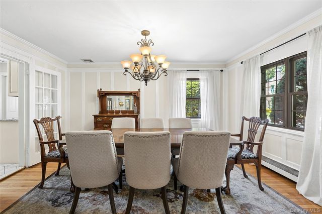 58 Park Lane, Rockville Centre, NY 11570