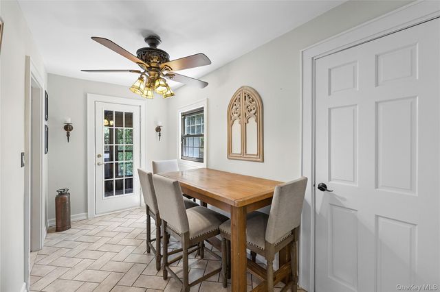 58 Park Lane, Rockville Centre, NY 11570