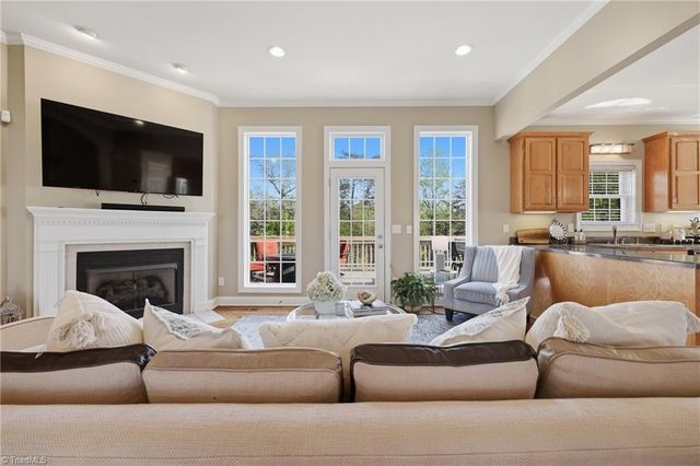 48 Oakdale Drive, Taylorsville, NC 28681