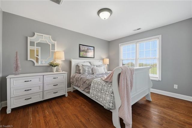 48 Oakdale Drive, Taylorsville, NC 28681