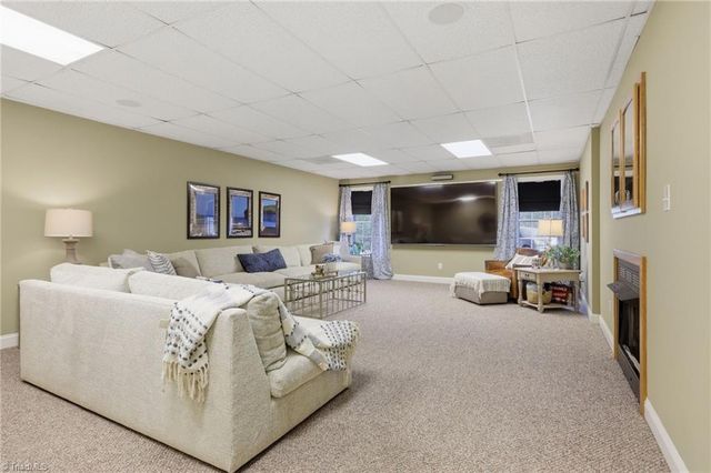 48 Oakdale Drive, Taylorsville, NC 28681