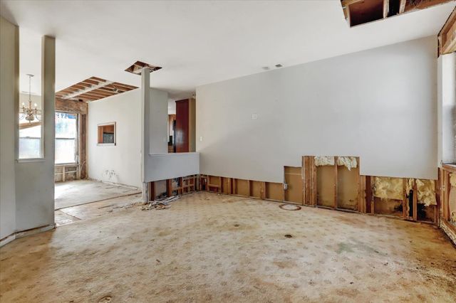 16185 Del Mar Way, Penn Valley, CA 95946