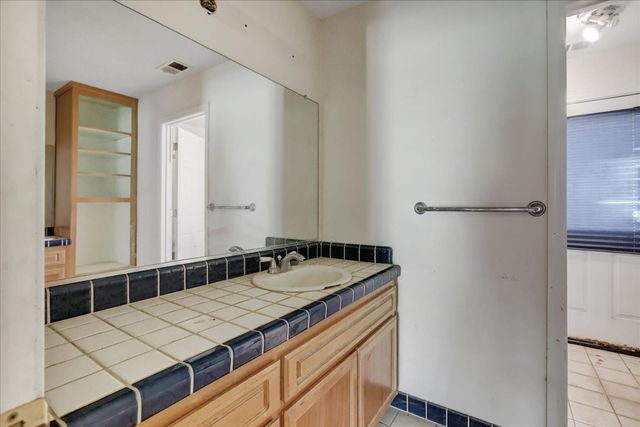 16185 Del Mar Way, Penn Valley, CA 95946