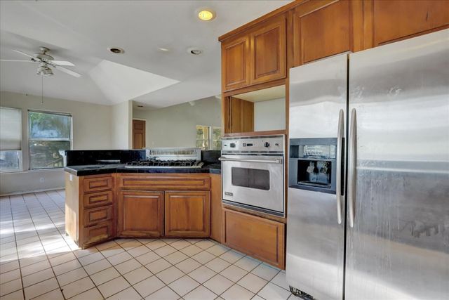 16185 Del Mar Way, Penn Valley, CA 95946