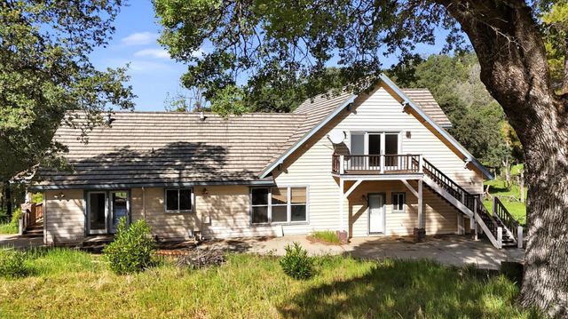 16185 Del Mar Way, Penn Valley, CA 95946