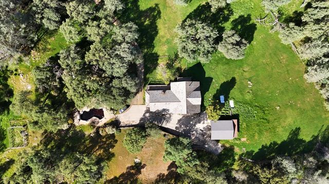 16185 Del Mar Way, Penn Valley, CA 95946