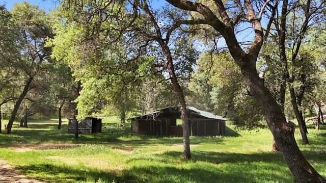 16185 Del Mar Way, Penn Valley, CA 95946