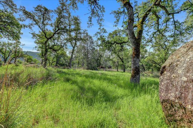 16185 Del Mar Way, Penn Valley, CA 95946