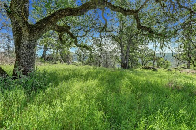 16185 Del Mar Way, Penn Valley, CA 95946