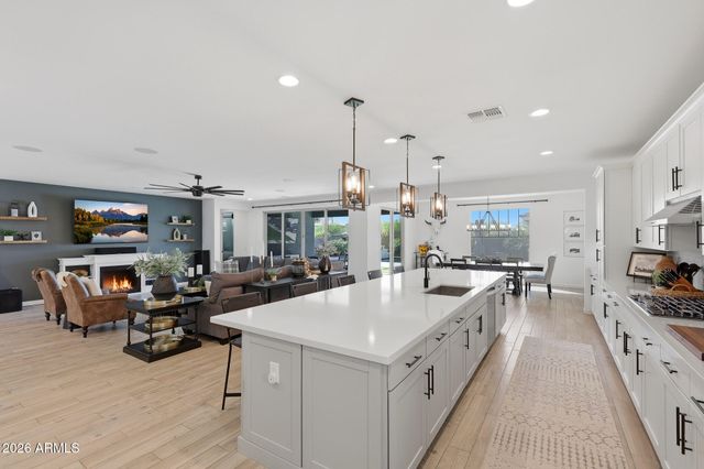 22619 E RUSSET Road, Queen Creek, AZ 85142