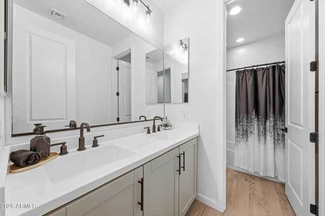 22619 E RUSSET Road, Queen Creek, AZ 85142