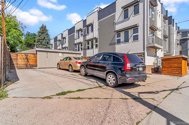 2714 N Federal Boulevard, Denver, CO 80211