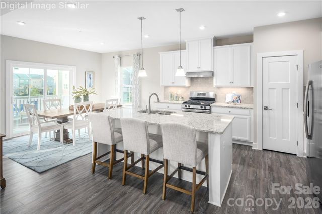 2056 Fernway Drive, Charlotte, NC 28216