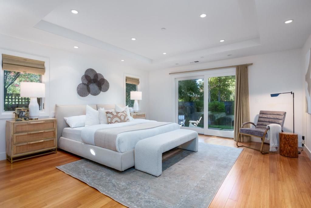 Image 8 of property listing at 412 Stephen Road, San Mateo, CA 94403