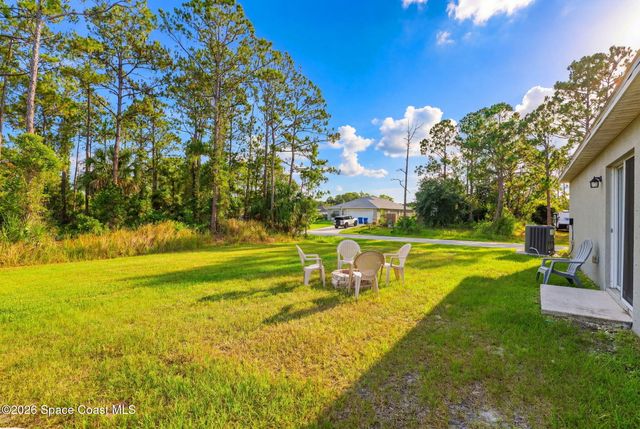199 Tile Avenue SW, Palm Bay, FL 32908