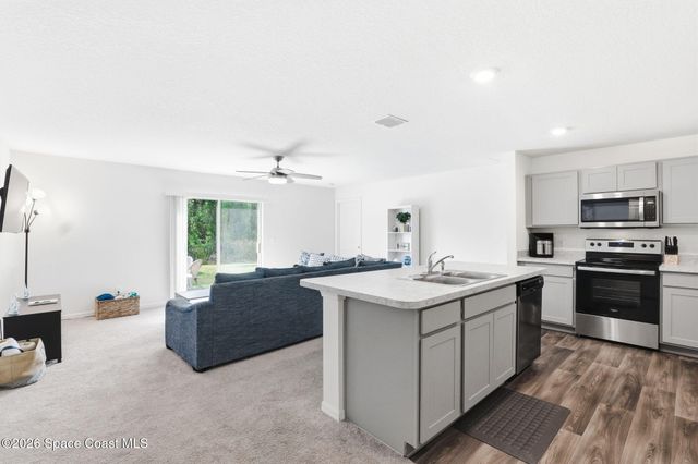 199 Tile Avenue SW, Palm Bay, FL 32908