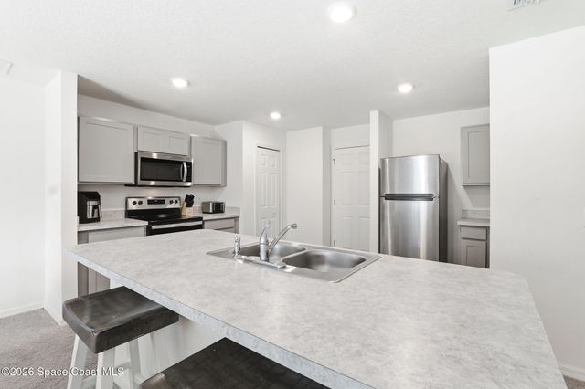 199 Tile Avenue SW, Palm Bay, FL 32908