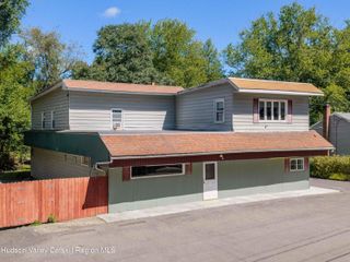 706 Glasco Turnpike, Saugerties, NY 12477