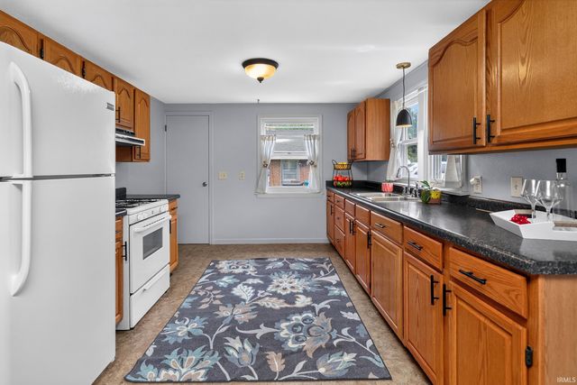 11847 Jefferson Boulevard, Mishawaka, IN 46545