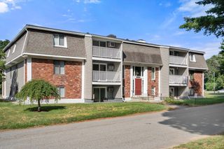 220 Bedford 5H, Bridgewater, MA 02324